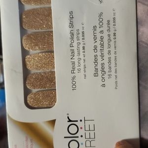 Color street nail strips